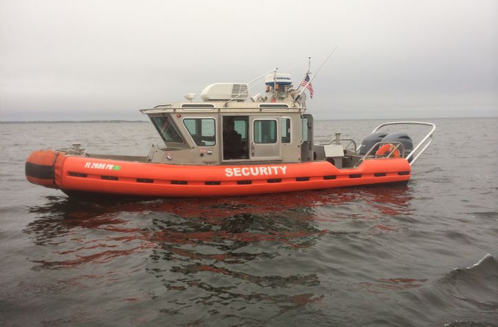 <strong>2007 Safe Boat 25 Defender</strong>