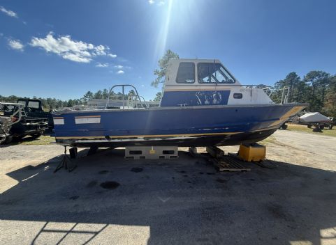 1994 Gladding and Hearn  UTB Patrol 