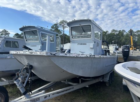 2009 Almar 21 Workskiff